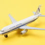 DIE-CAST MODEL — 🇻🇳 Vietnam Airlines — Airbus A320-200 — Herpa — 1:500 — WITH ORIGINAL BOX —