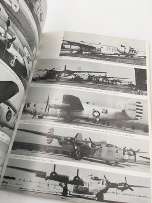 No.11 (Vol.1 ) - Consolidated B-24D-M Liberator