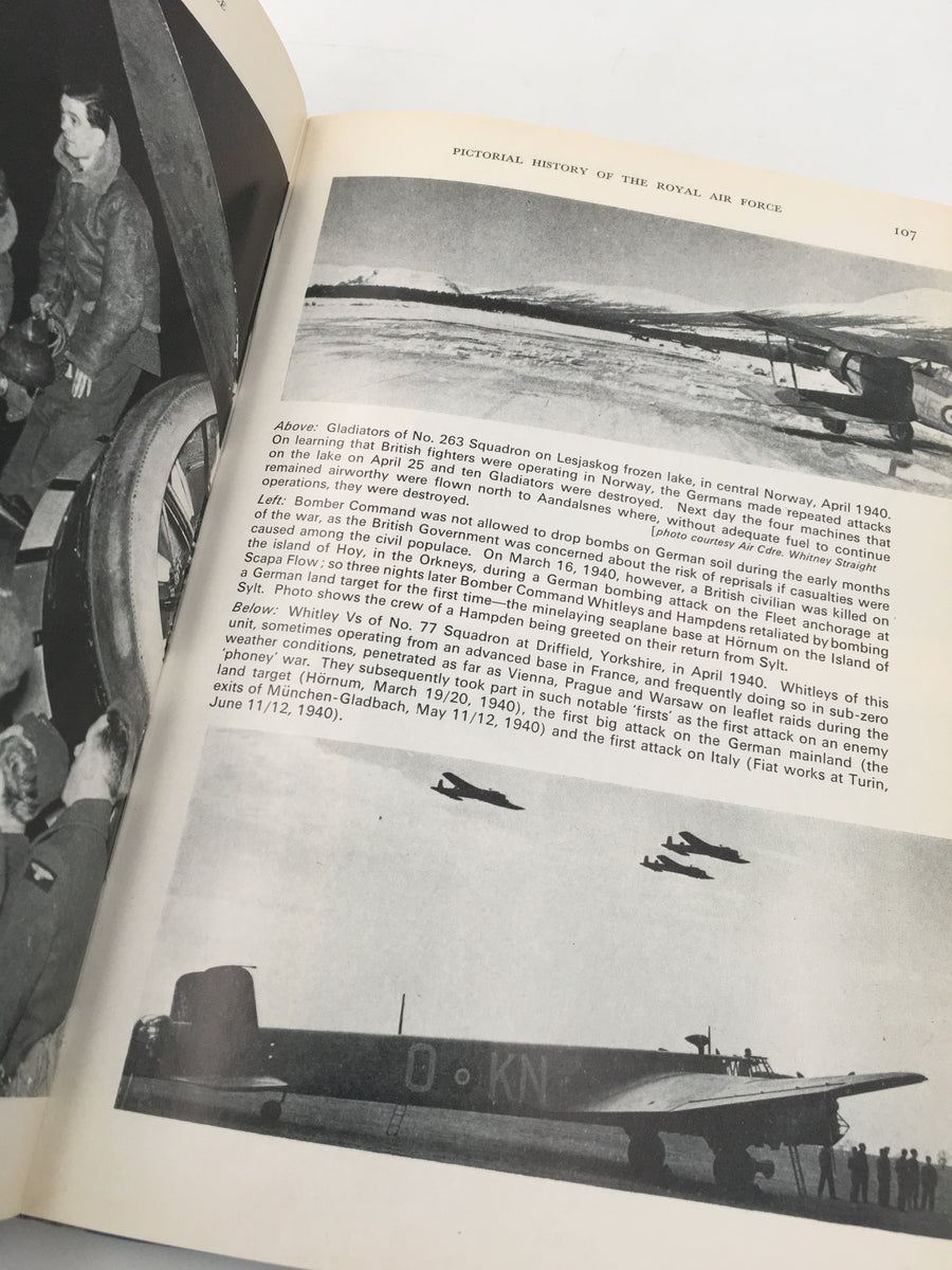 Pictorial History of the RAF : Volume Two, 1939 - 1945