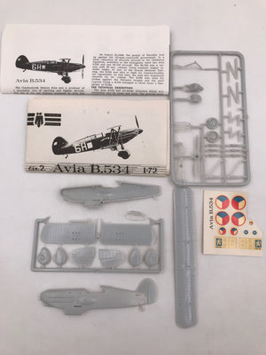 AVIA B.534 (Plastic model kit- Modèle réduit)
